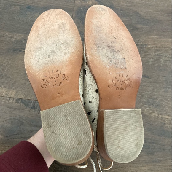 Musse & Cloud Cream Ankle Boots - Picture 6 of 9